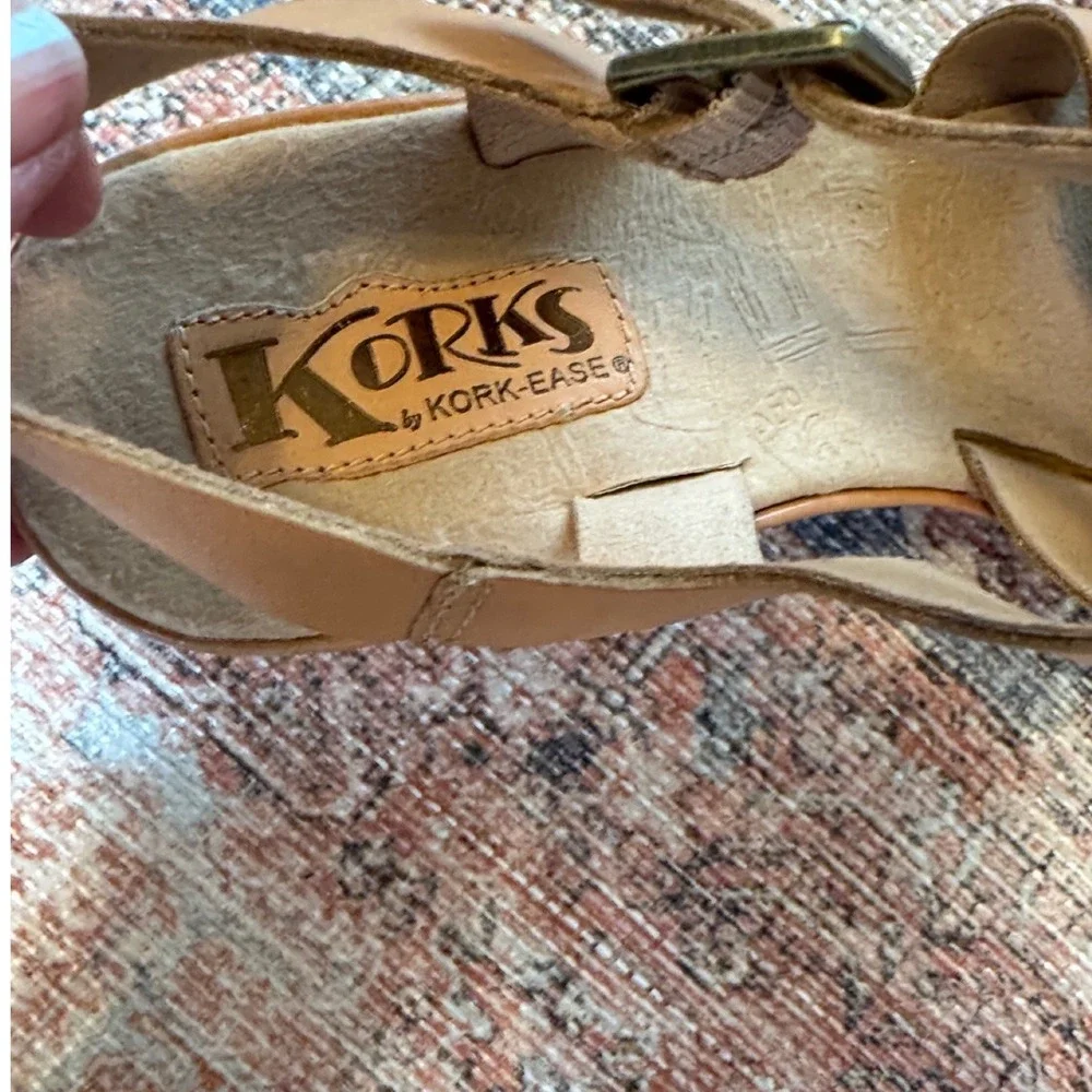 Korks by Kork-Ease‎ Tan Leather Platform Wedge Sandals Q53202 Size 9